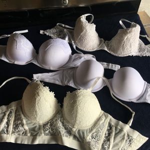 Beautiful 4 new or like new white bras 34C